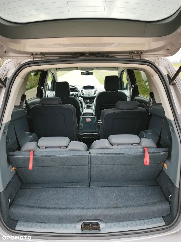Ford Grand C-MAX 1.6 TDCi Titanium - 16