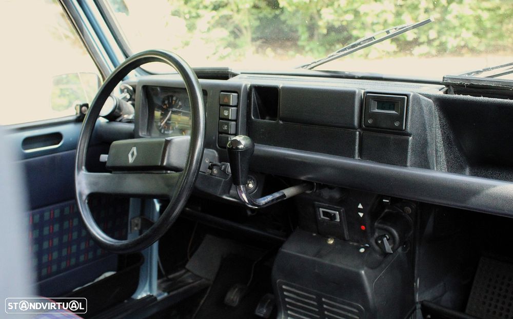 Renault 4 1.1 GTL - 46