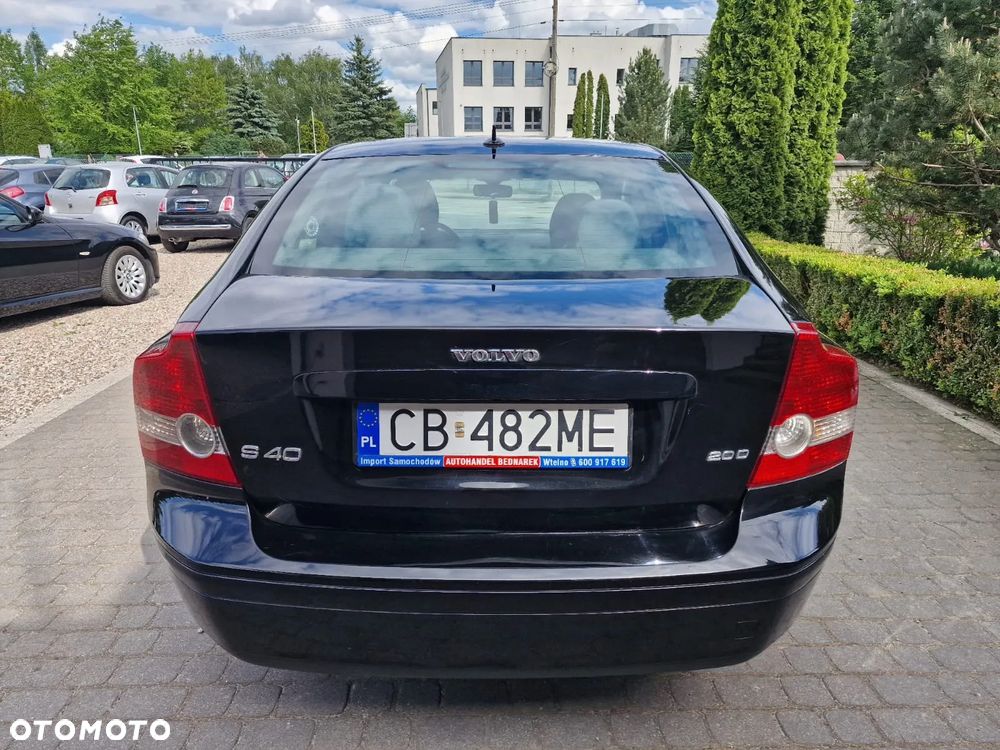 Volvo S40 2.0D Momentum - 6