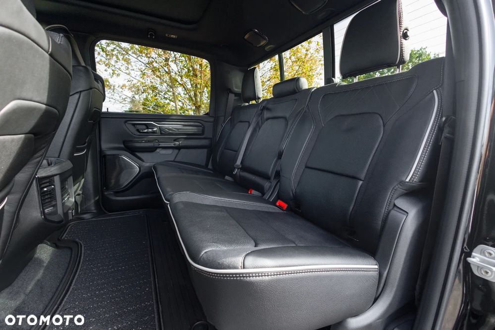 RAM 1500 5.7 Crew Cab Limited - 27