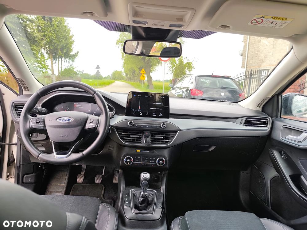 Ford Focus 2.0 EcoBlue Active - 11