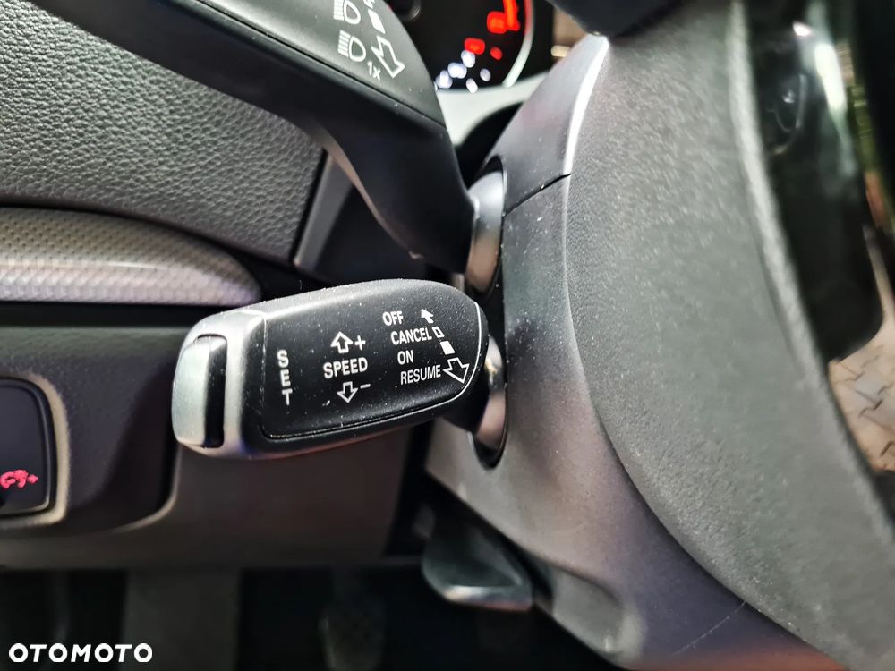 Audi A3 ver-2-0-tdi-clean-diesel-quattro-attraction - 30