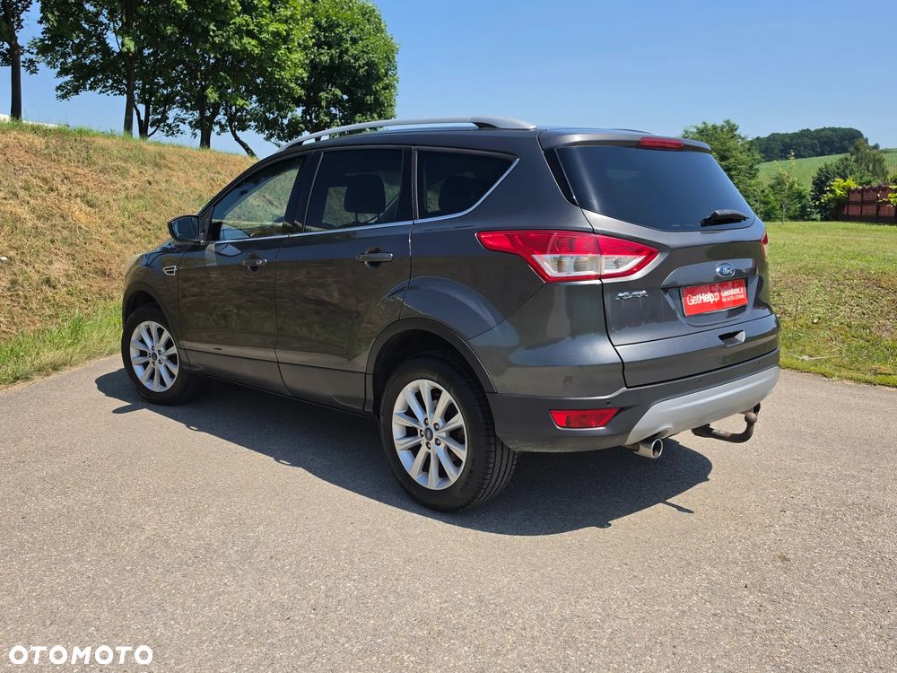 Ford Kuga 2.0 TDCi 2x4 Titanium - 9