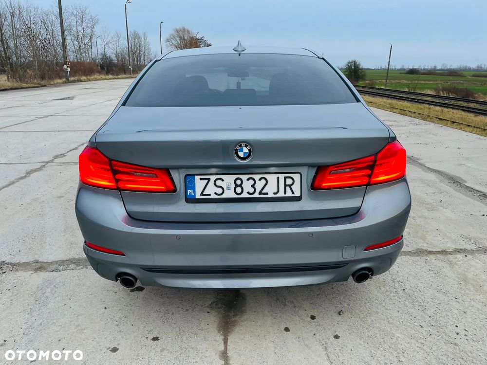 BMW Seria 5 518d Advantage sport - 8