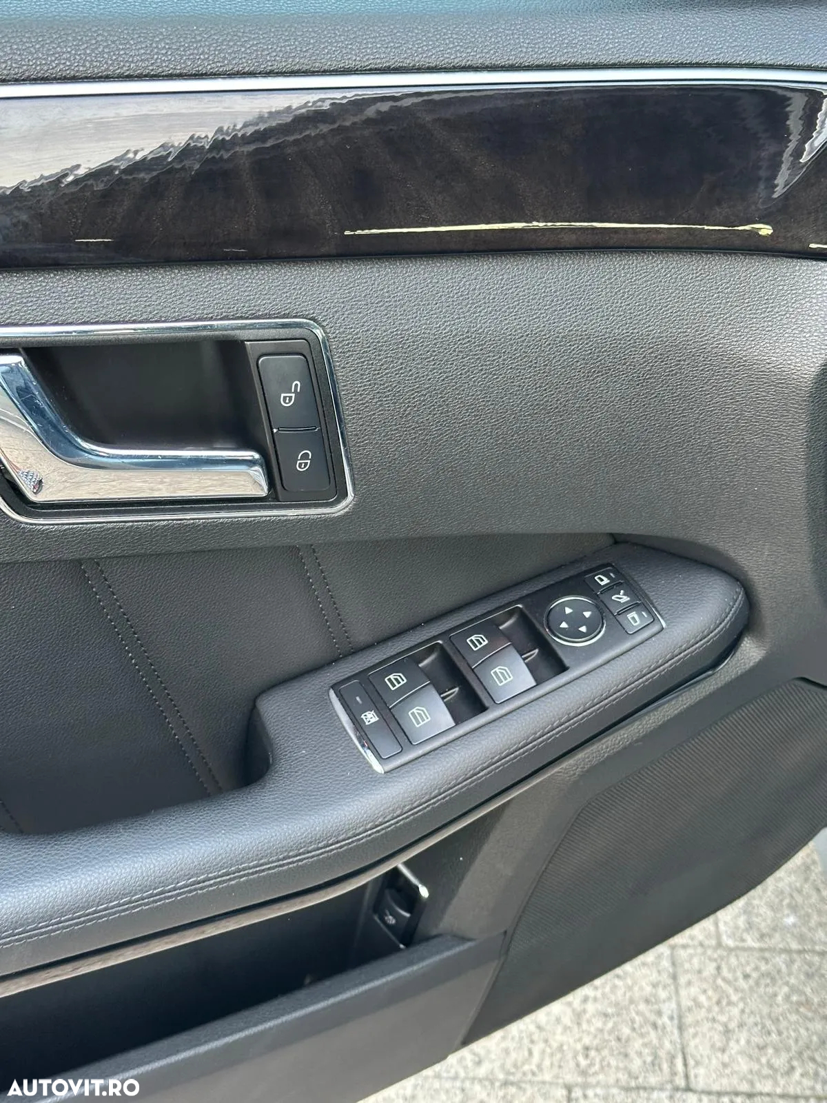 Mercedes-Benz E 250 CDI DPF BlueEFFICIENCY Automatik Avantgarde - 16