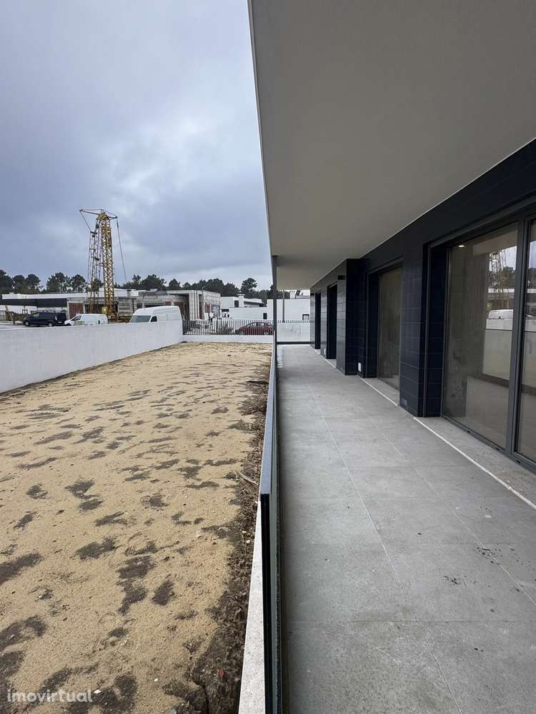 T3 Novo - Leiria - 300m2 Jardim - Grande imagem: 3/17