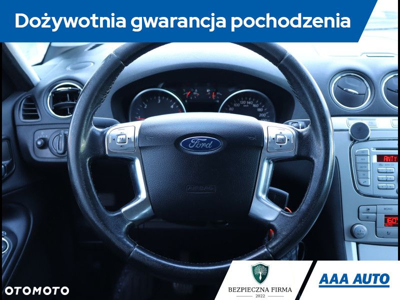 Ford S-Max - 20
