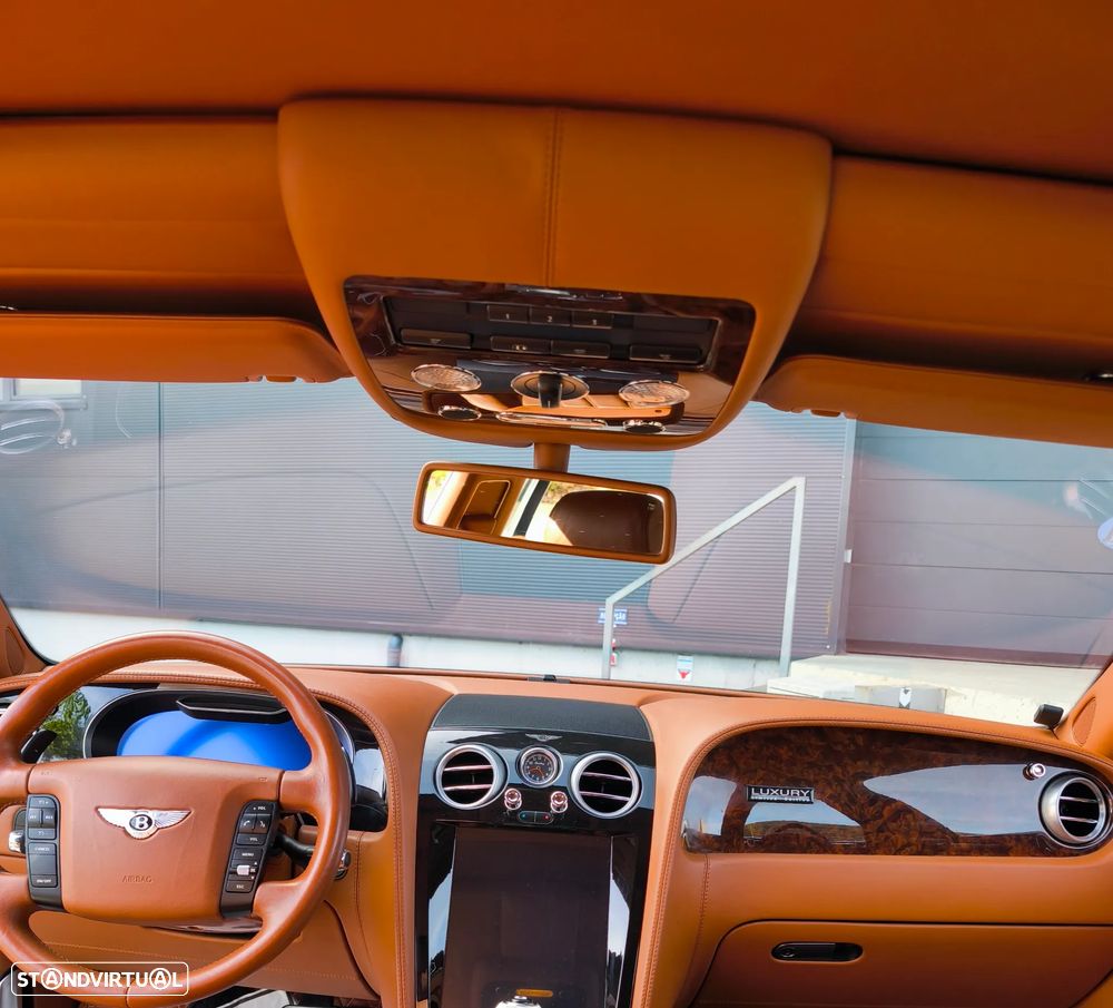 Bentley Continental Flying Spur - 14