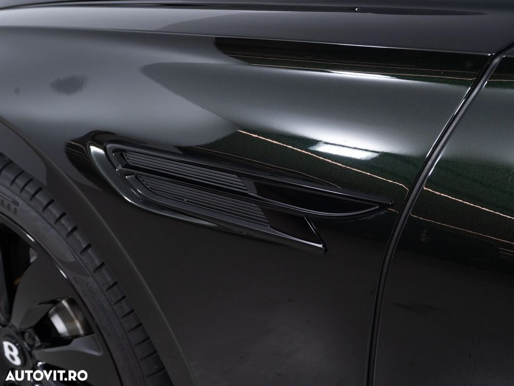 Bentley Flying Spur V8 PHEV - 23