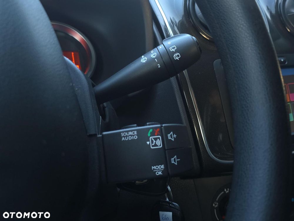 Dacia Sandero 1.0 SCe Laureate - 16