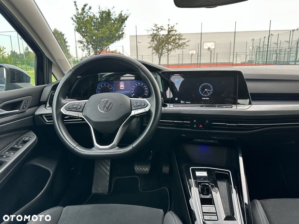 Volkswagen Golf 1.5 eTSI Style DSG - 16