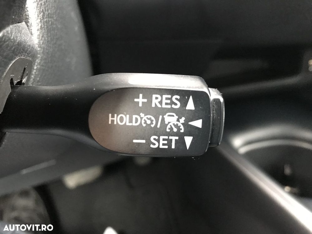 Toyota C-HR Business-Edition - 23