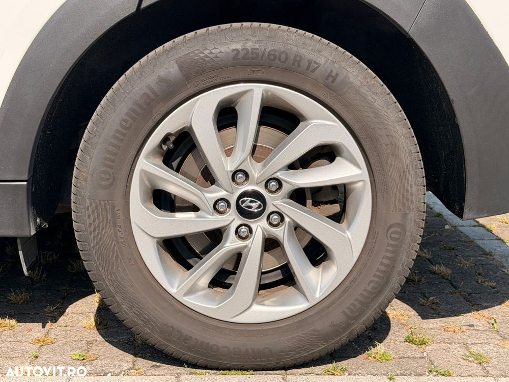 Hyundai Tucson 1.6 CRDi 4WD 7DCT Style - 10