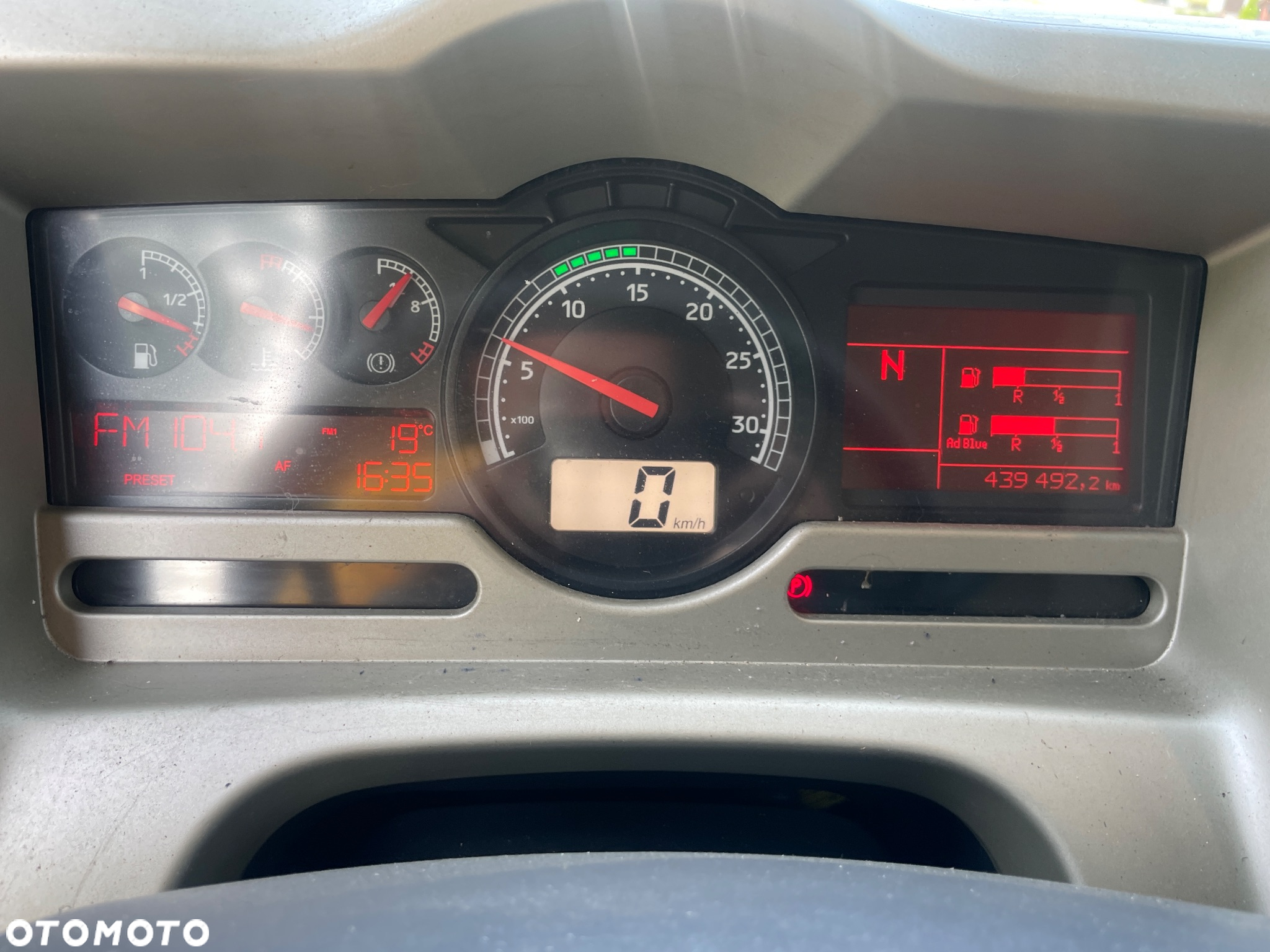Renault PREMIUM 460 EEV / ADR / 439 TYS KM / 2 BAKI - 37