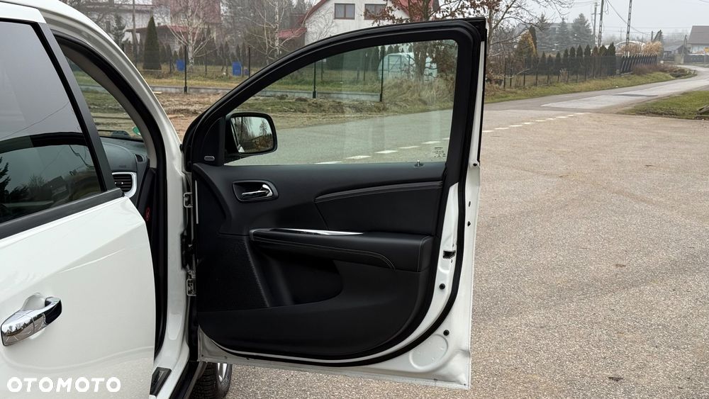 Fiat Freemont 3.6 V6 Lounge - 21