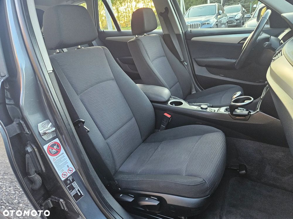 BMW X1 - 18