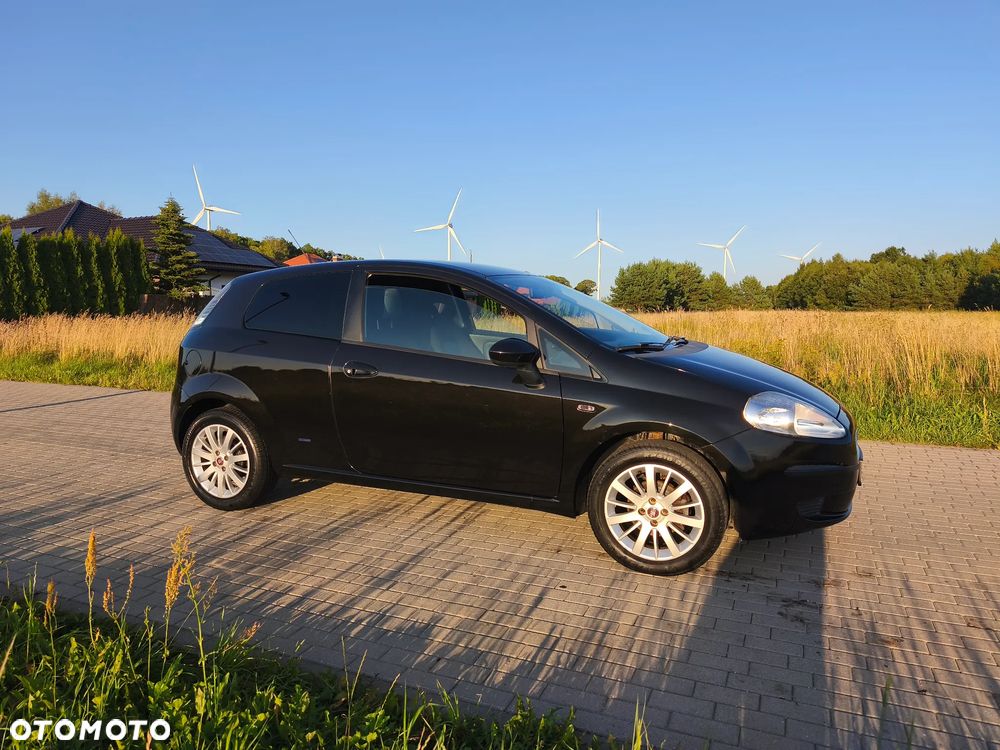 Fiat Grande Punto - 2