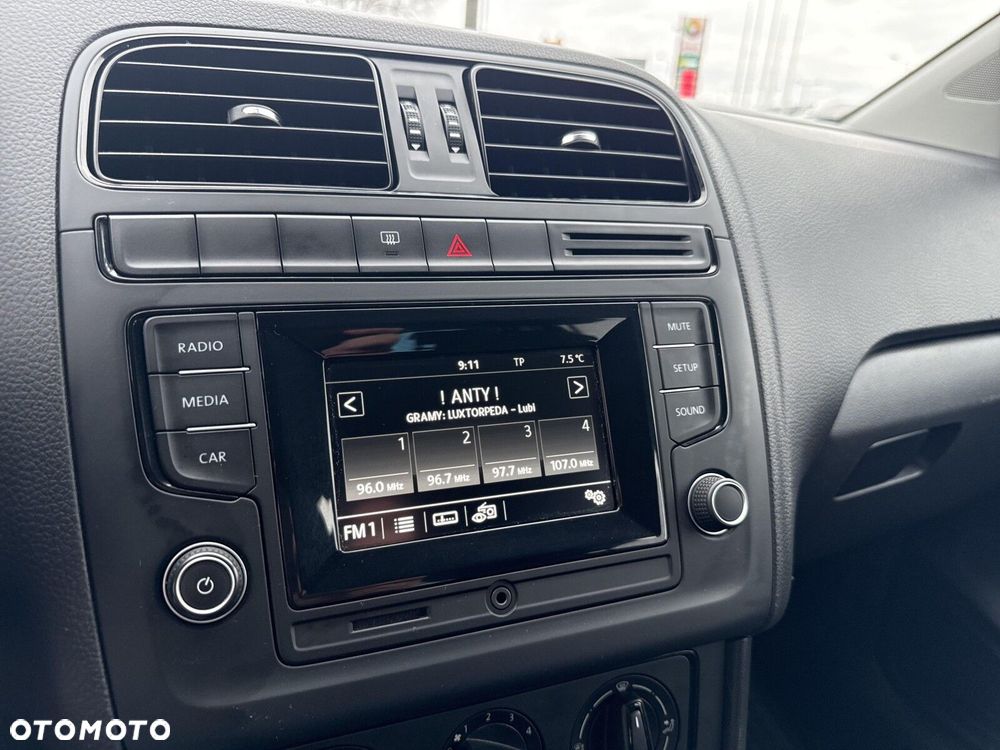 Volkswagen Polo 1.0 Trendline - 18