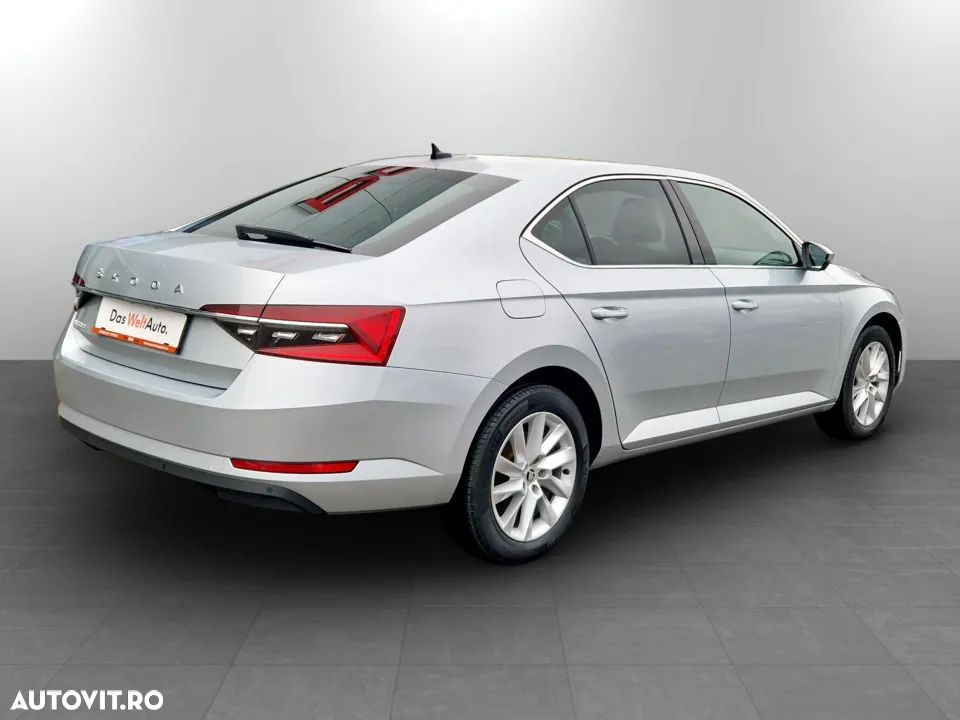 Skoda Superb 1.5 TSI DSG Ambition - 7