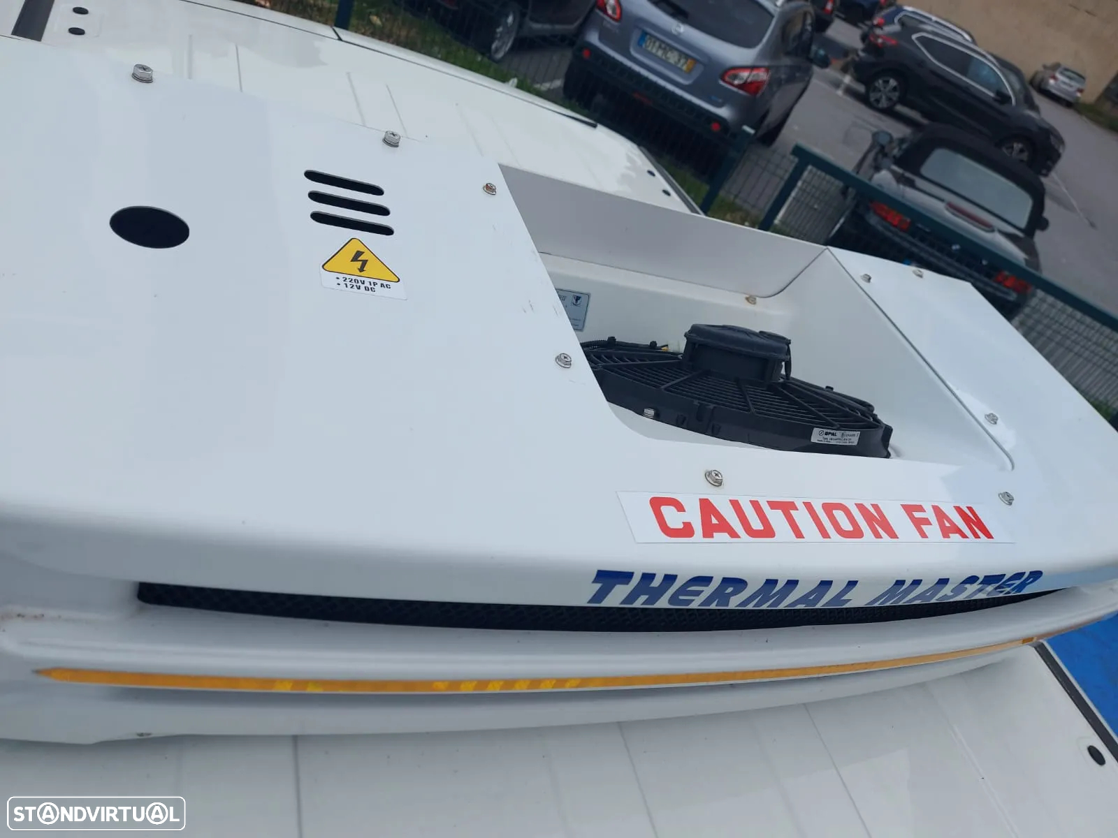 Fiat DOBLO EASY FRIO ESTRADA E GARAGEM - 23
