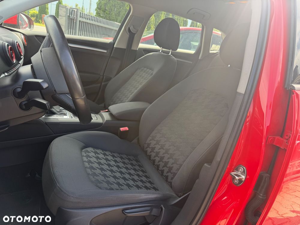 Audi A3 Sportback 1.6 TDI S tronic - 20