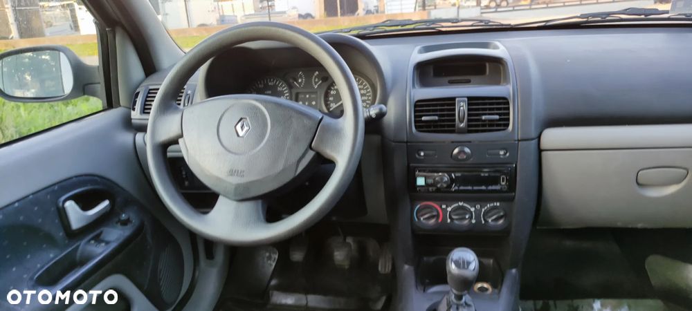 Renault Clio 1.2 Extreme - 5