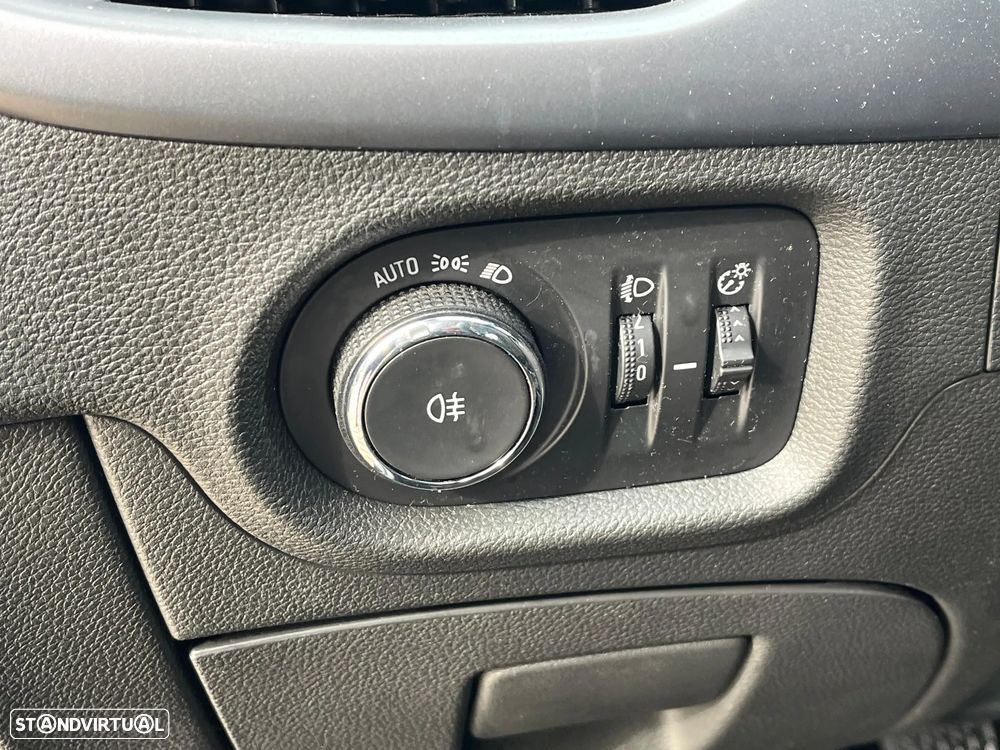 Opel Astra Sports Tourer 1.5 D Business Edition S/S - 23