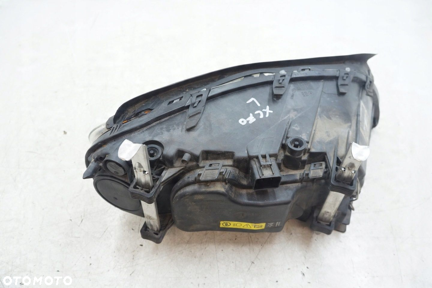LAMPA LEWY PRZÓD LEWA PRZEDNIA VOLVO S80 II V70 III XC70 XENON 31214170 - 3