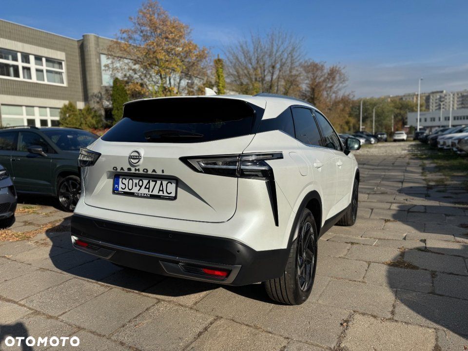 Nissan Qashqai - 4