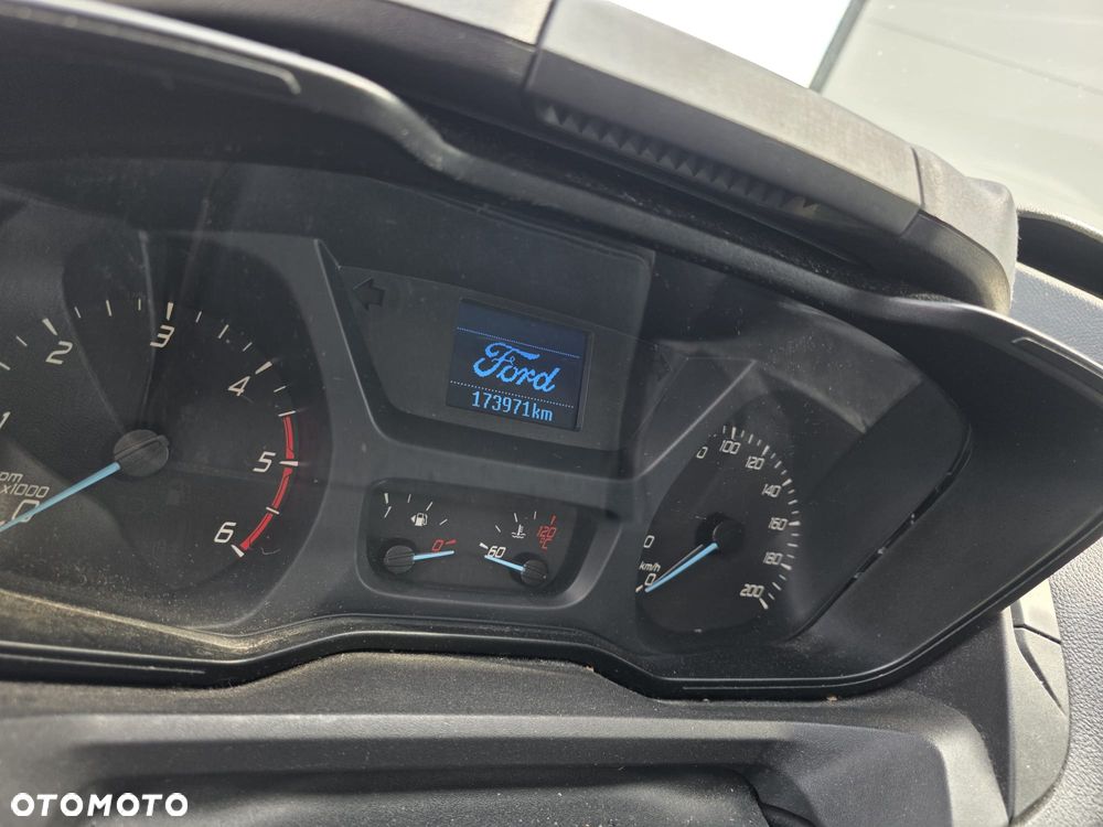 Ford TRANSIT CUSTOM - 8
