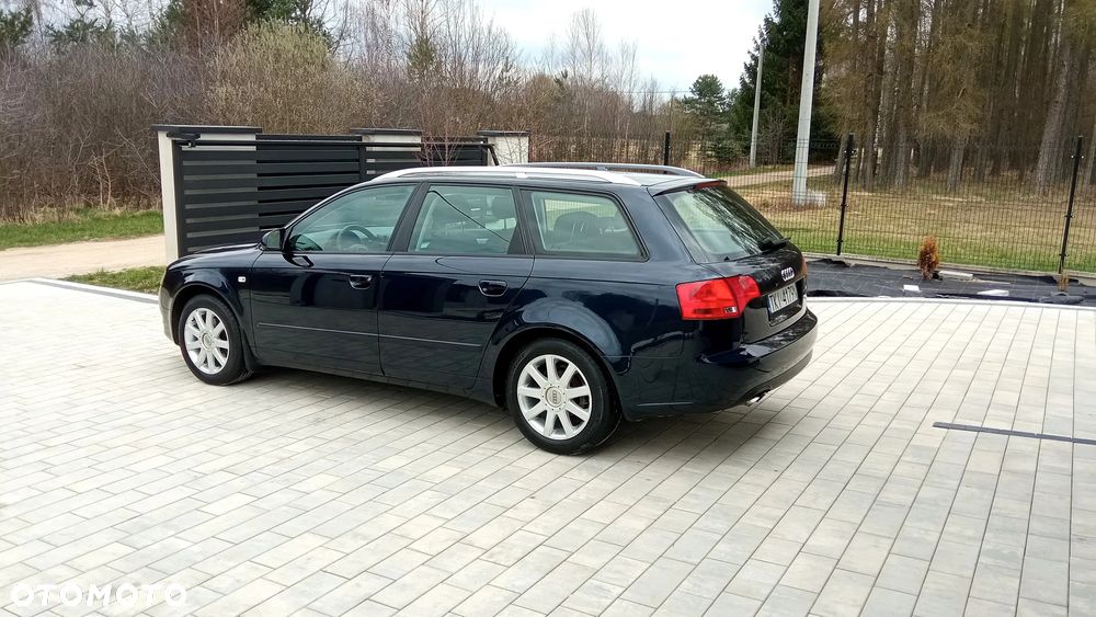 Audi A4 Avant 2.0 TDI DPF - 6