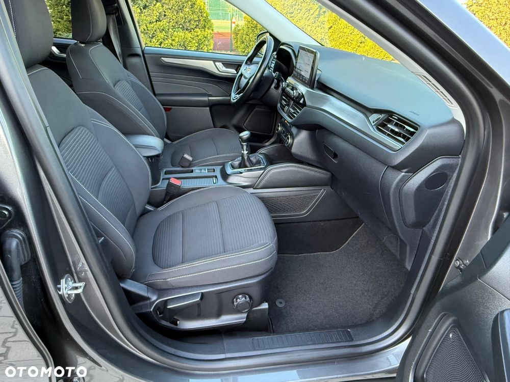 Ford Kuga 1.5 EcoBoost TITANIUM X - 25