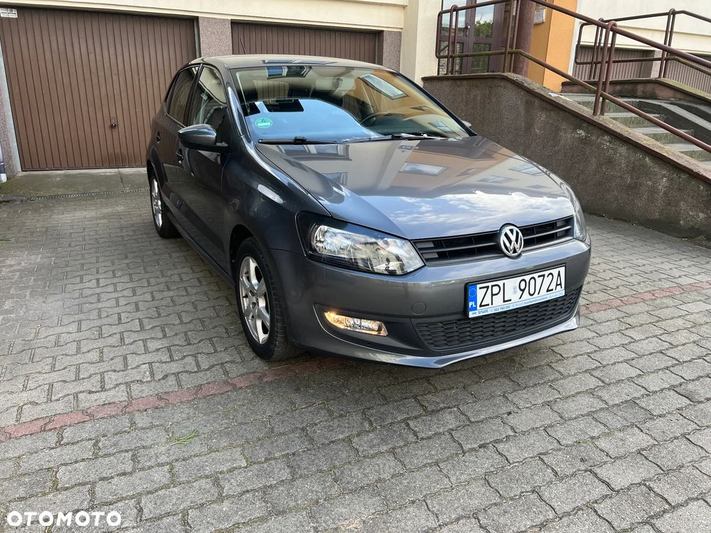 Volkswagen Polo - 2