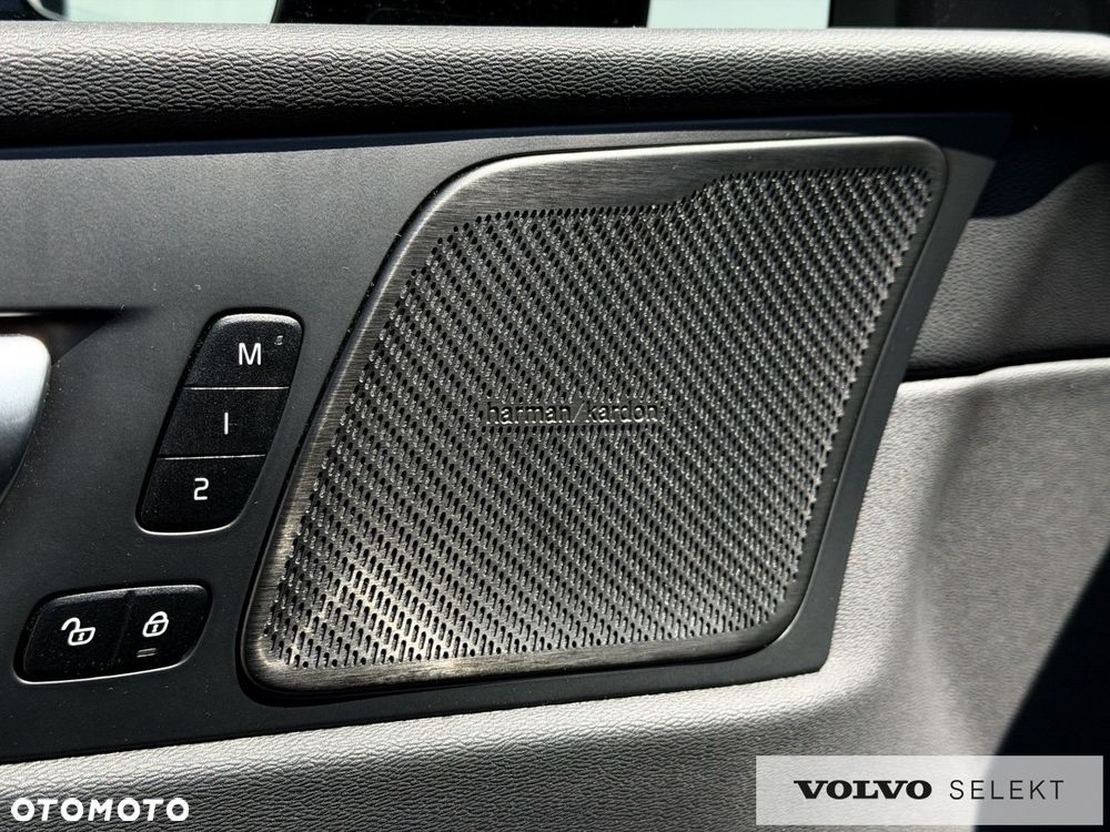 Volvo XC 60 - 21