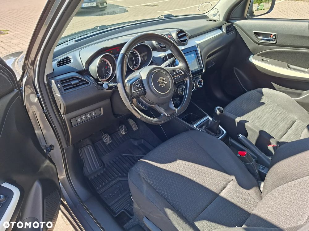 Suzuki Swift - 7