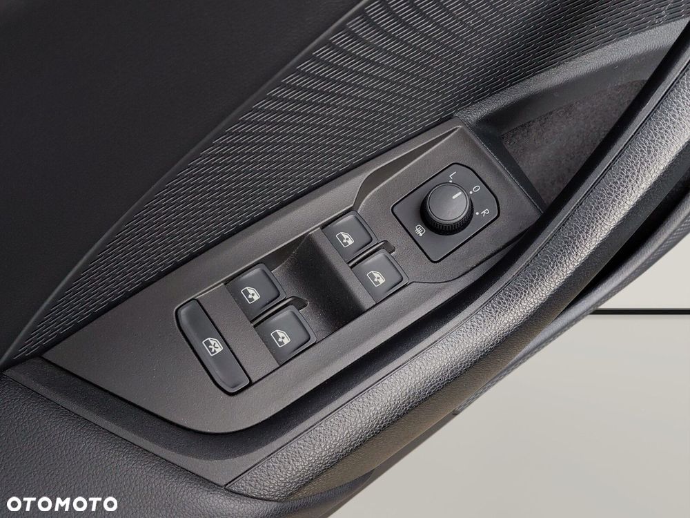 Skoda Octavia 2.0 TDI Ambition DSG - 18