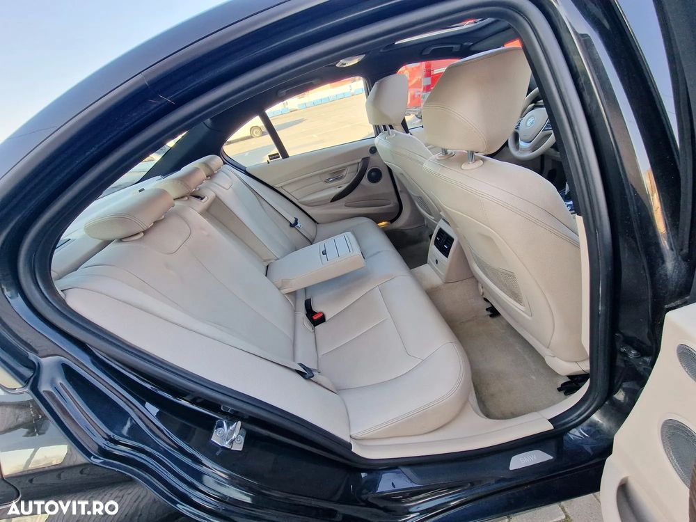 BMW Seria 3 320d Aut. Blue Performance Modern Line - 18