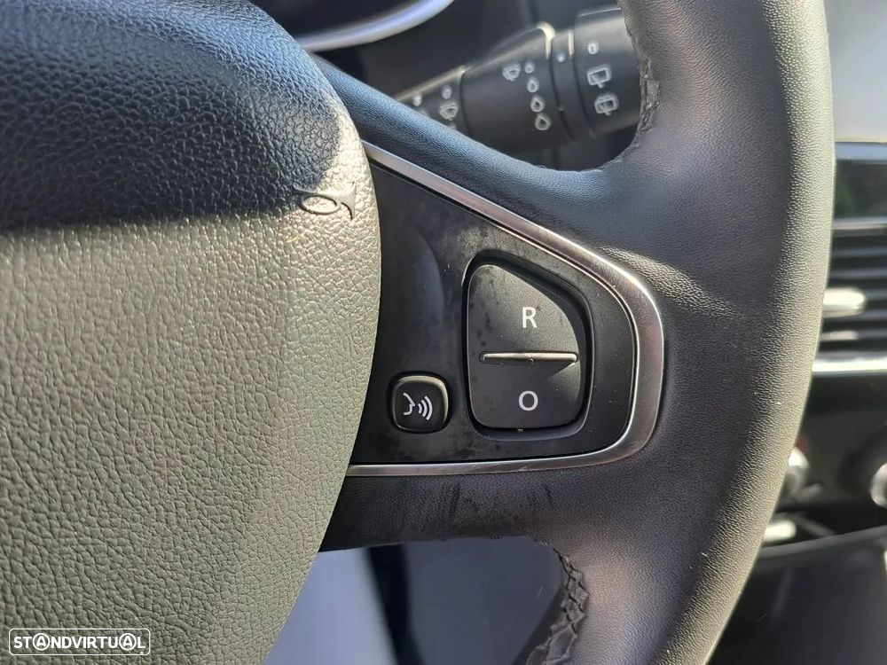 Renault Clio 0.9 TCE Limited - 30