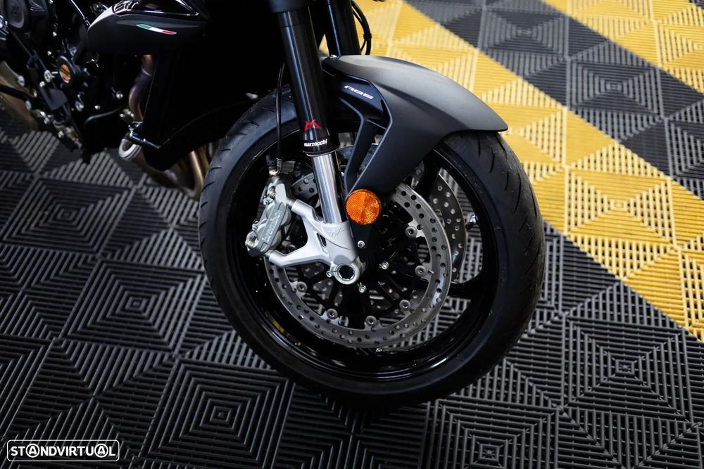 MV Agusta Brutale - 9