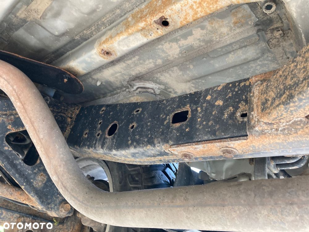 Toyota Land Cruiser 3.0 D Luna Comfort - 32