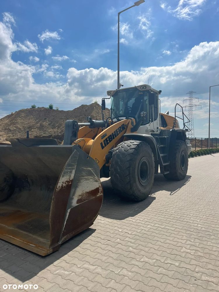 Liebherr L576 Xpower * Pełen Serwis Liebherr * waga VEI HELPER X * - 23