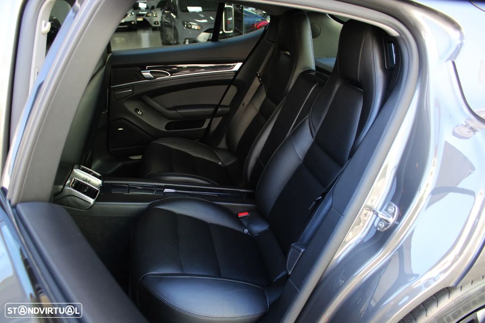 Porsche Panamera S Hybrid - 8