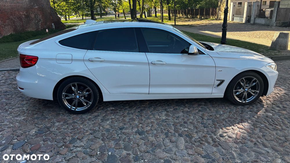 BMW Seria 3 318d Luxury Line - 4