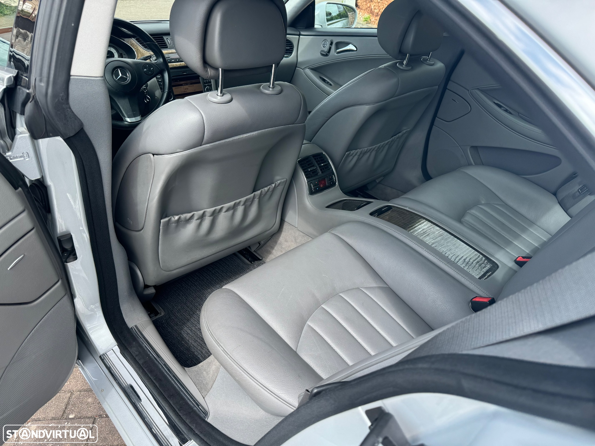 Mercedes-Benz CLS 350 CDi - 12