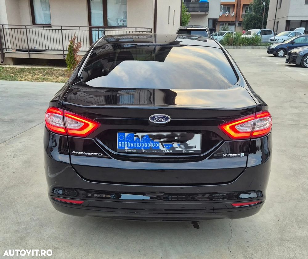 Ford Mondeo 2.0 HEV Titanium - 4