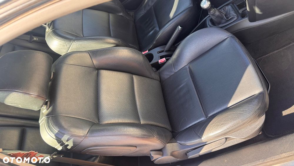 Peugeot 207 1.6 Turbo Platinum - 6