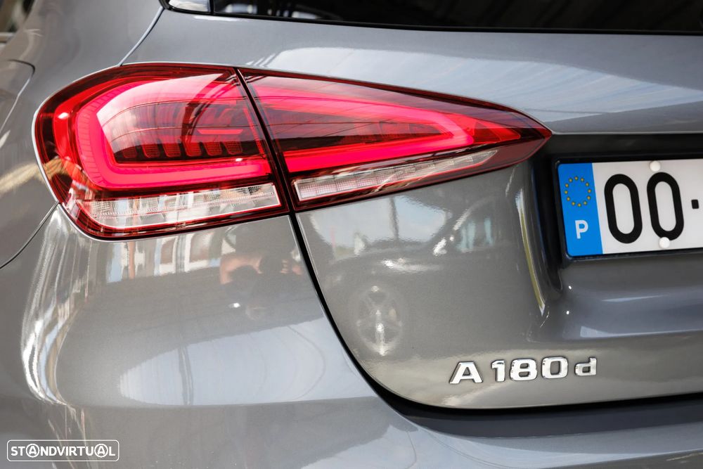 Mercedes-Benz A 180 d AMG Line Aut. - 27
