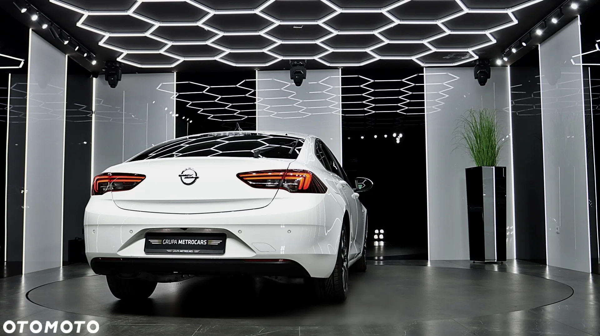 Opel Insignia 1.6 CDTI Innovation S&S - 8
