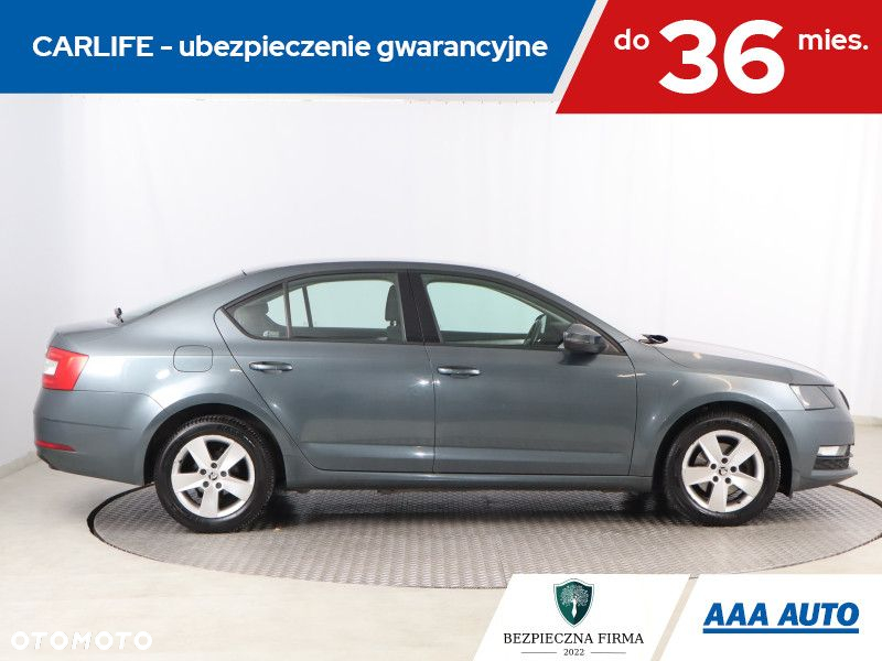 Skoda Octavia - 7