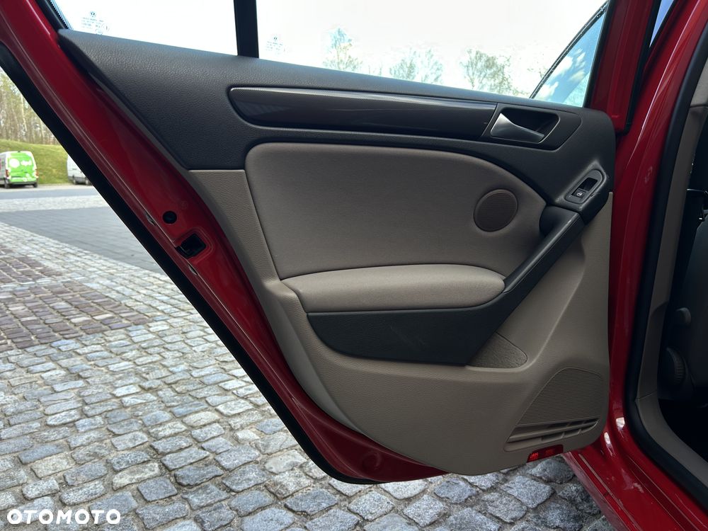 Volkswagen Golf 1.4 TSI Comfortline - 28